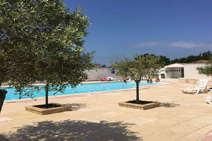 Maison de vacances pour 7 personnes, avec terrasse ainsi que jardin et piscine sur l' Île de Ré