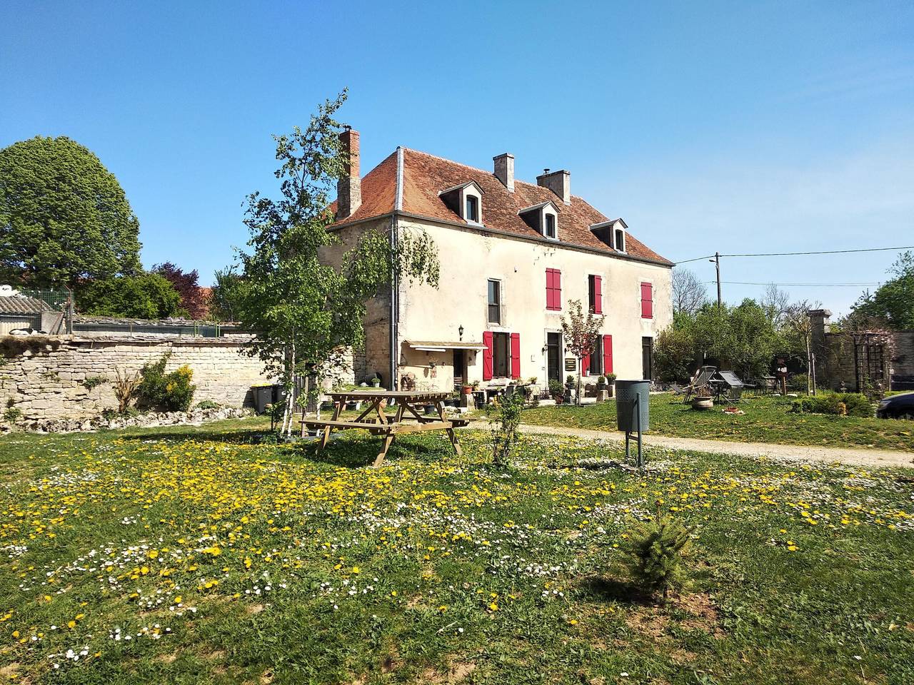 Nature getaway: 4 rooms, pets allowed, near National Forest Park in Saint-Germain-le-Rocheux, Montbard region