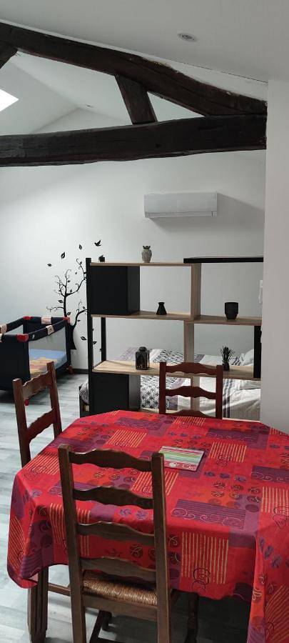 Gîte pour 4 personnes, avec terrasse à Wassy - 4