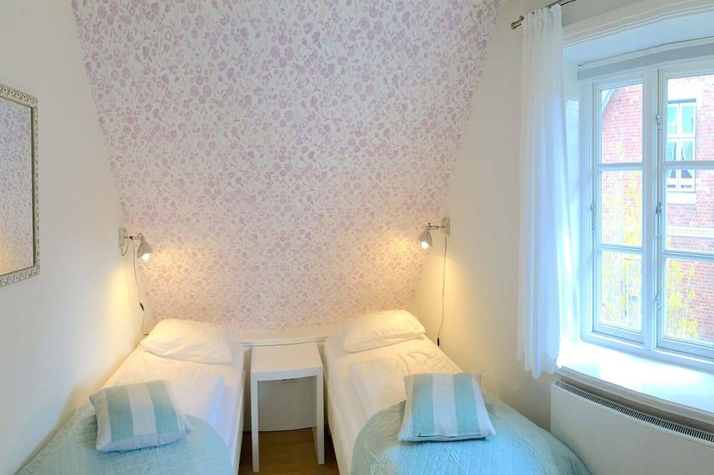 Traumurlaub in Nieblum auf Föhr im exklusiven, gemütlichen Landhaus unter Reet in Nieblum, Föhr