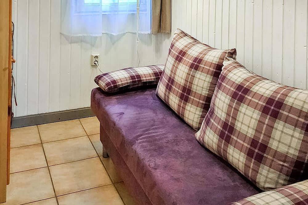 Schönes Haus in Rheinsberg Ot Warenthi mit Wlan in Rheinsberger See, Rheinsberg