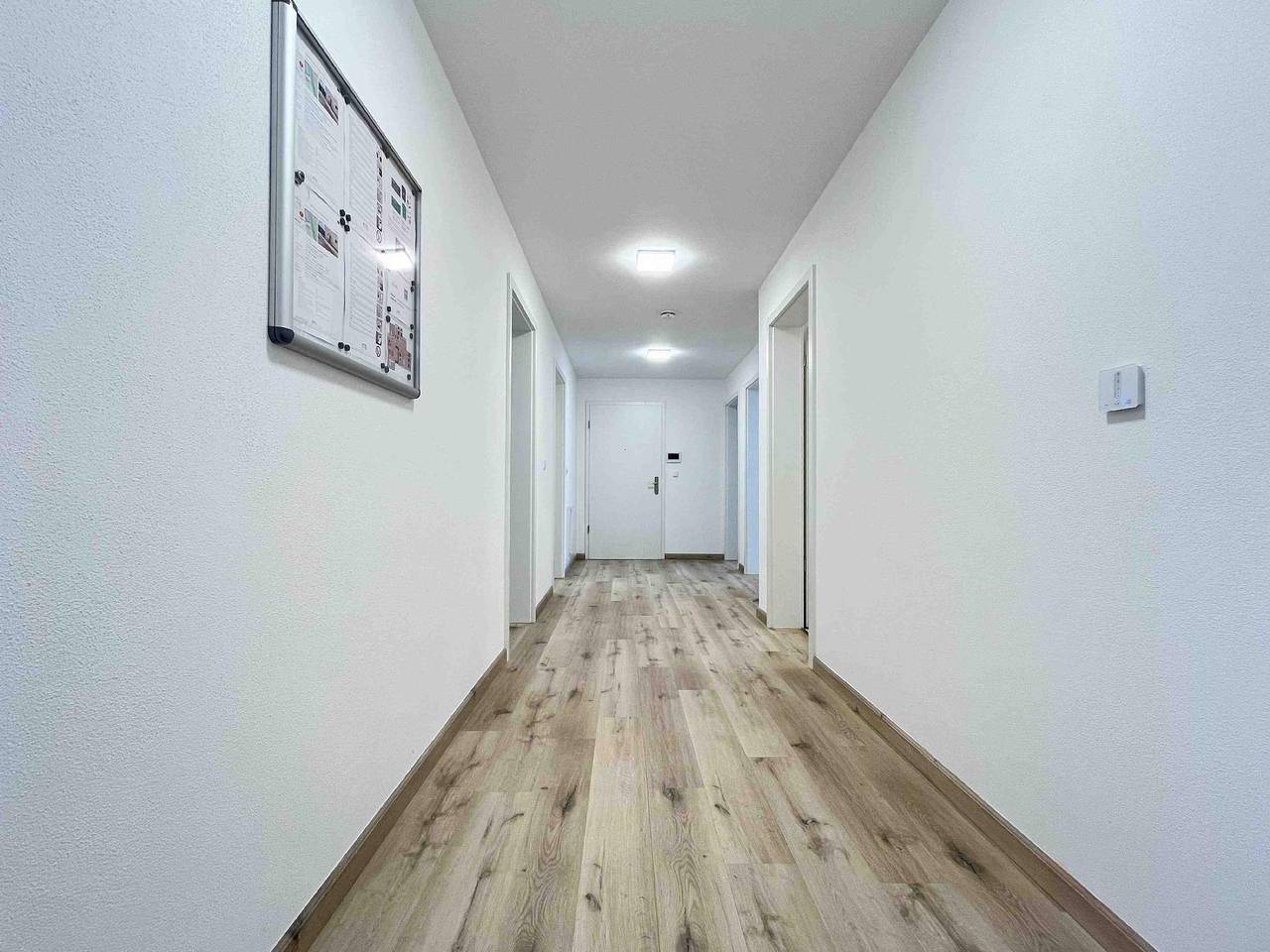 Ganze Ferienwohnung, Lap105 Moderne Monteurwohnung in Lappersdorf, Ostbayern