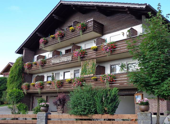 Ferienhaus für 23 Personen, mit Garten und Balkon - 1