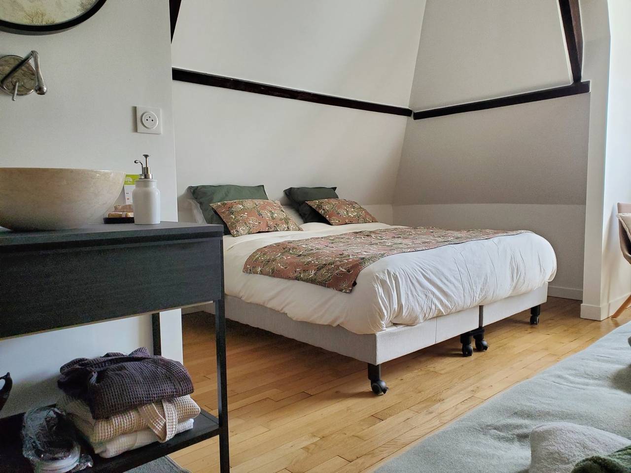 L'Envol - Chambres d'hôtes Versailles / Vaucresson - Les Mésanges - Chambre Twin in Vaucresson, Hauts-de-Seine