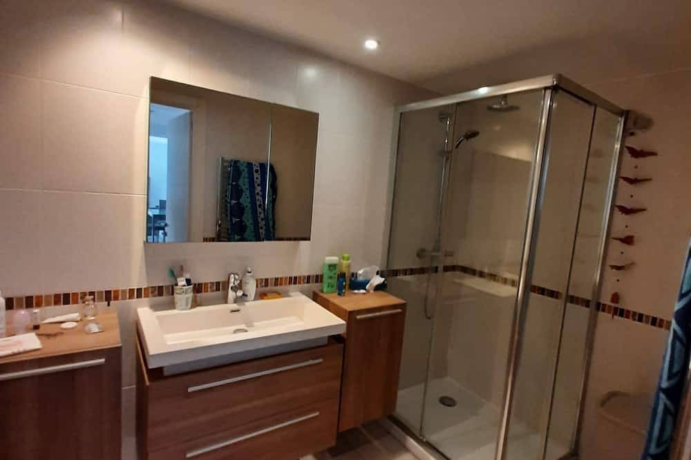 Ganze Wohnung, Pégomas Wohnung T3 Residenz mit Swimmingpool, in der Nähe von Mandelieu Cannes in Pégomas, Cannes und Umgebung