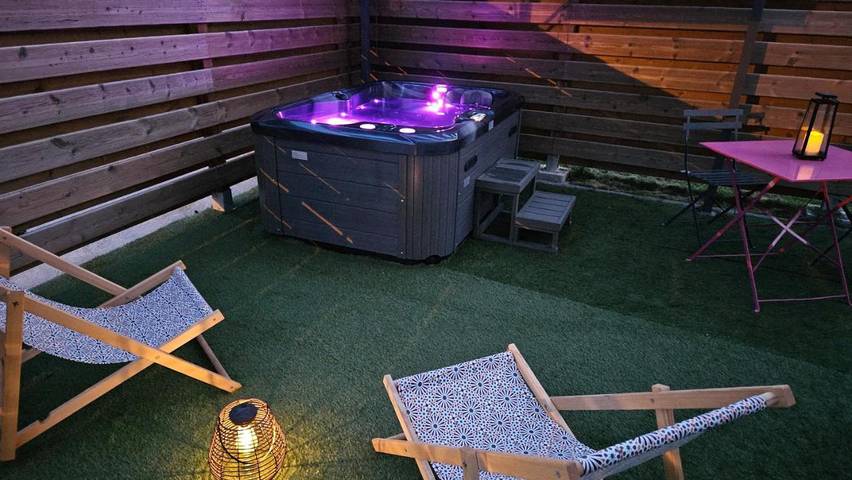 Villa pour 4 personnes, avec Terrasse et Sauna