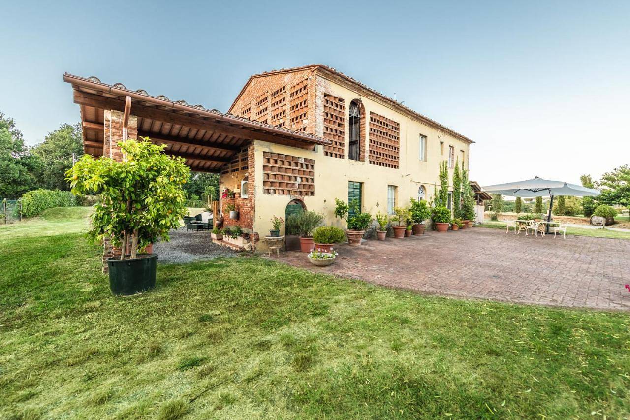Casolare del Pin Bono in Altopascio, Provincia di Lucca