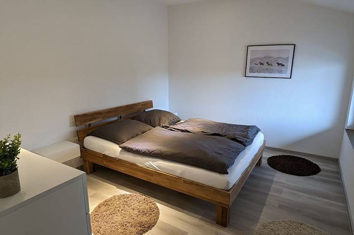 Moderne Ferienwohnung auf dem Pferdehof für 2-4 Personen *W Lan, Smart Tv* in Babenhausen, Südhessen