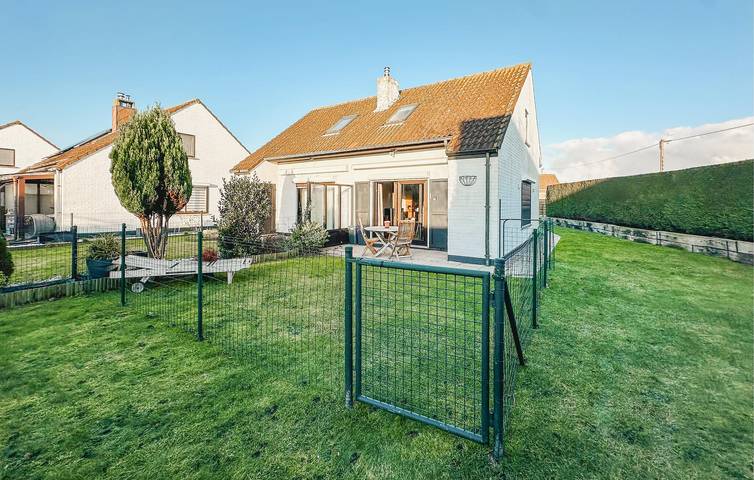 Ferienhaus für 4 Personen, mit Terrasse und Garten in Westende