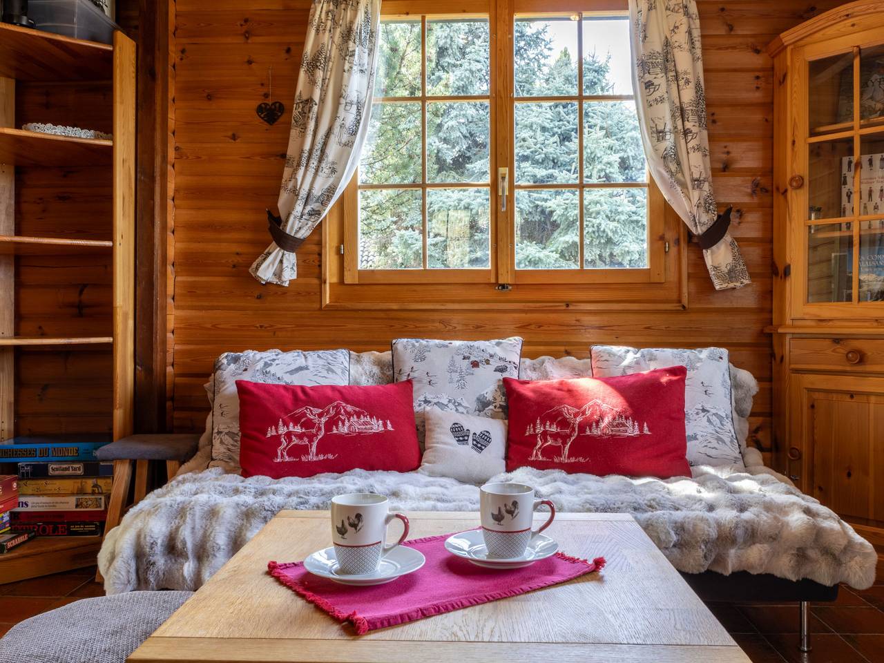 Chalet Le Trèfle in Les Agettes, Walliser Alpen