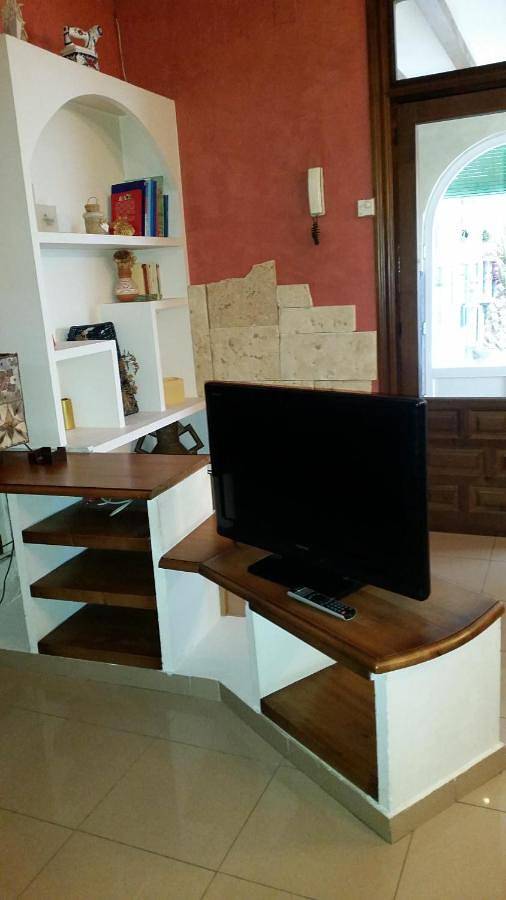 Casa rural para 20 personas, con Balcón y Terraza además de Jardín y Piscina en Mota del Cuervo - 2