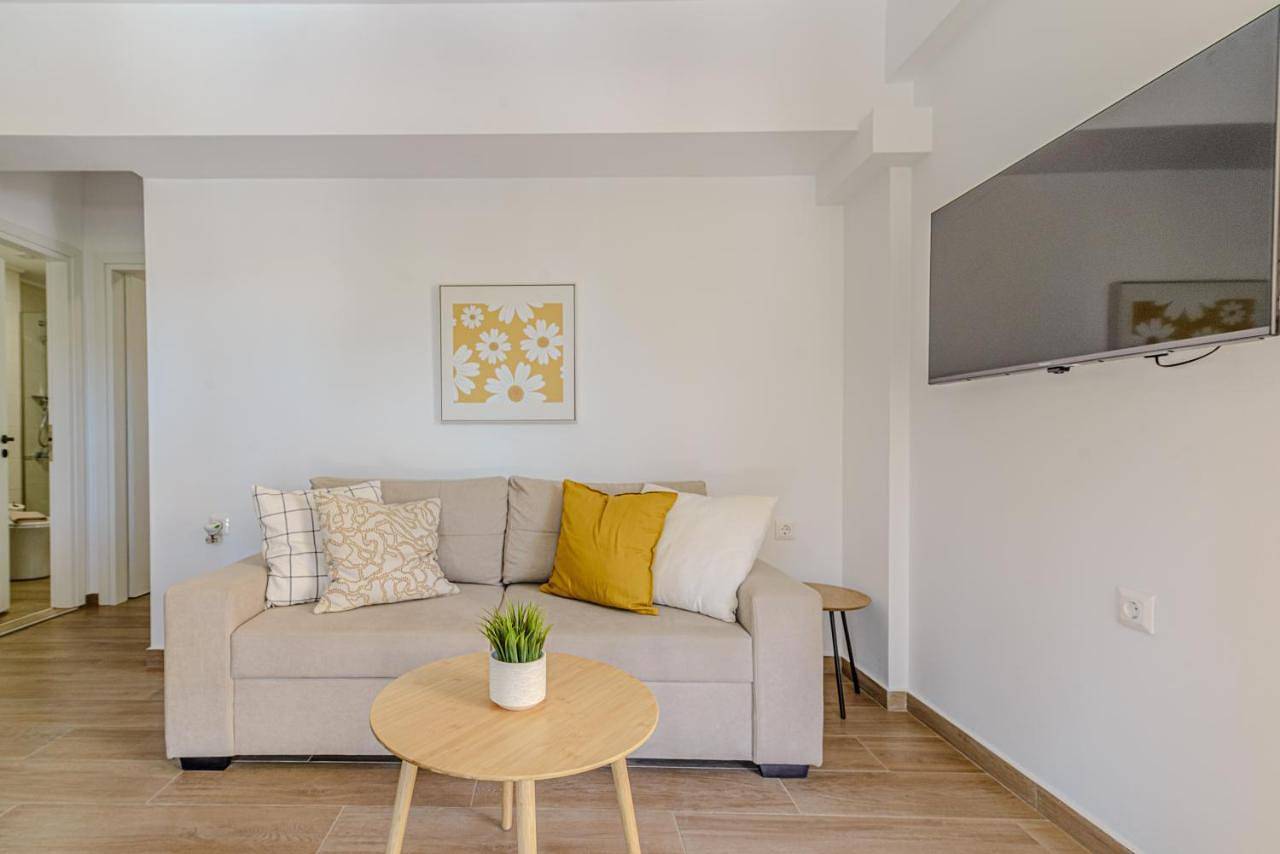Appartement entier, Andy's Plaza in Agia Pelagia, Achlada