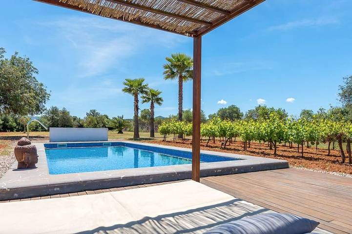 Ferienhaus für 12 Personen, mit Garten und Balkon in Algaida