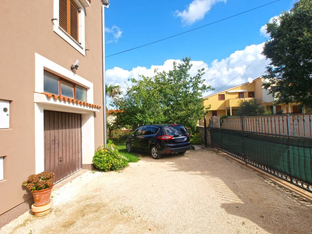 Ganze Wohnung, Ferienwohnung für 4 Personen mit Terrasse in Medulin Stadt, Medulin