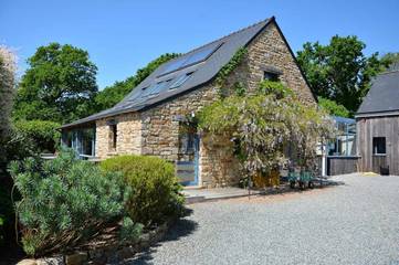 Gîte pour 2 personnes, avec jardin et vue à Pont-l'Abbé