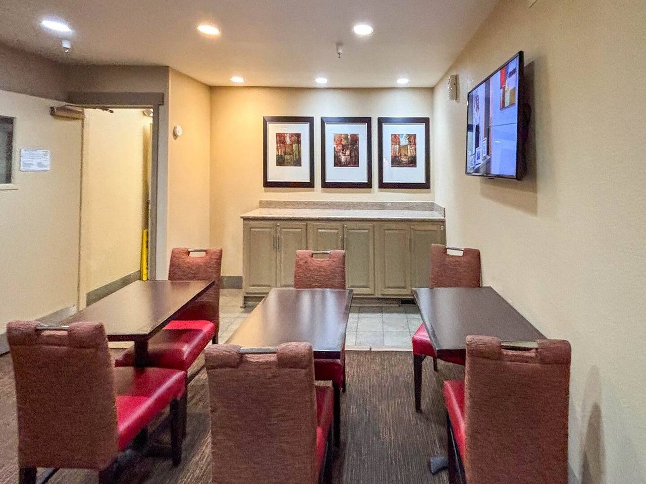 Entire apartment, 1 Queen Bed | Non-Smoking, Micfridge in Greenville, Greenville County
