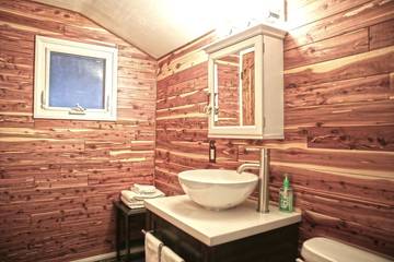 Log Cabin for 3 People in Big Bear Lake, San Bernardino County, Photo 4