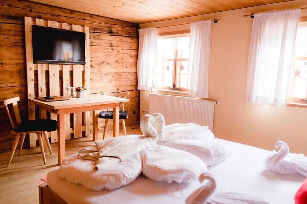 Double room Mörzelspitze - Naze's Hus in Mellau, Bregenzerwald
