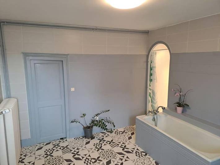 Location de vacances pour 10 personnes, avec Balcon et Terrasse ainsi que Jardin et Vue à Château-Renault - 4