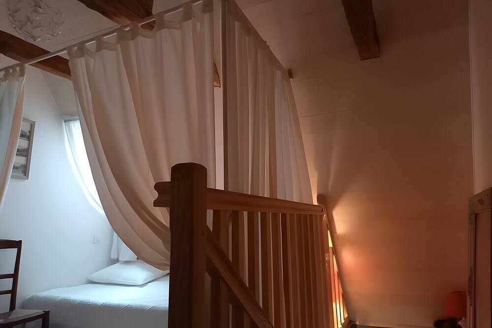 Maison typique, au calme, dans le nord Aveyron in Coubisou, Parc naturel régional de l'Aubrac