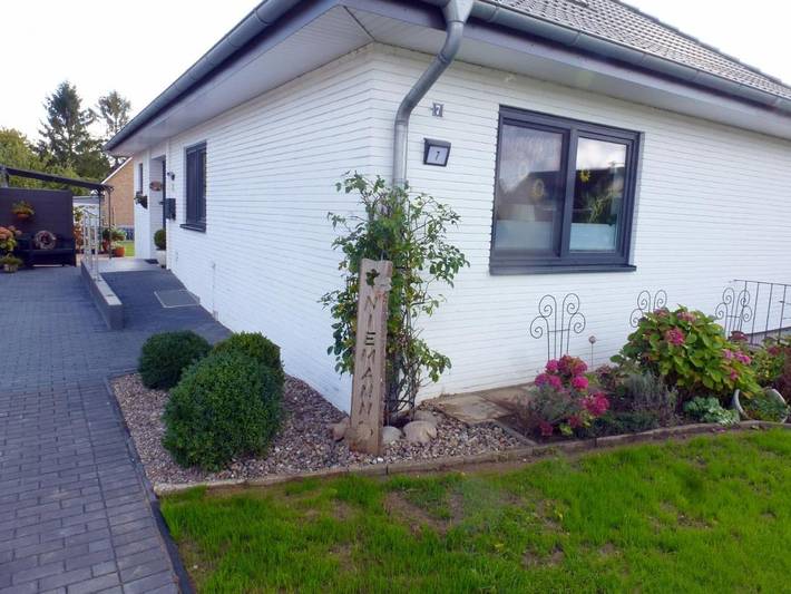 Ferienwohnung für 6 Personen, mit Terrasse und Garten in Busdorf