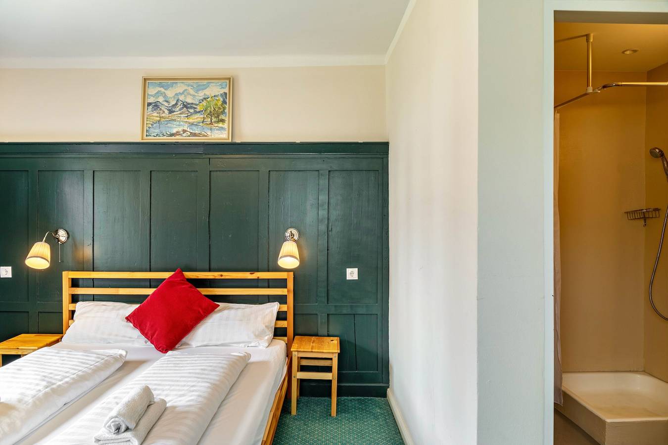 Kamer 22 tweepersoonskamer met uitzicht op de bergen en Wi-Fi, foto 14