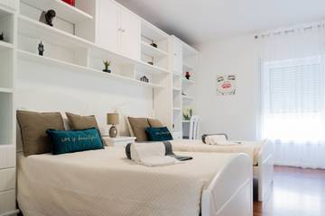 Apartamento De Férias para 6 Pessoas em São Miguel Island, Ponta Delgada, Foto 2