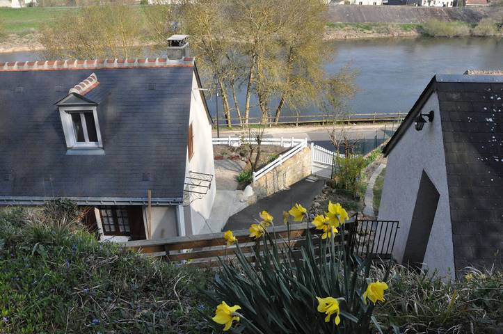 Gîte pour 4 personnes, avec terrasse et jardin
