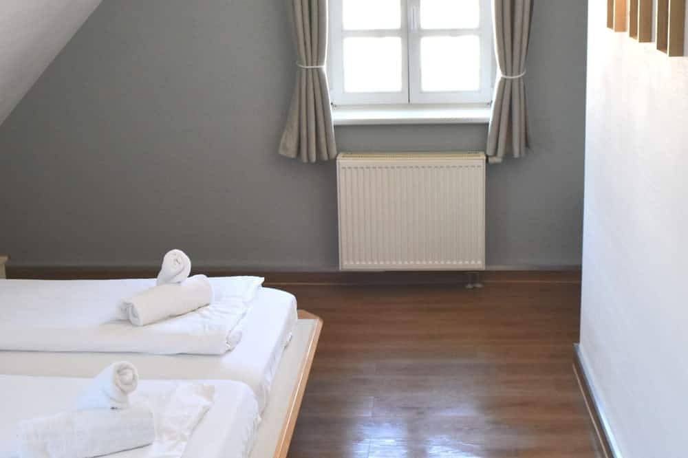 Ganze Wohnung, Moderne Ferienwohnung an der Ostsee im charmanten \"Feriendorf am Bakenberg\" in Kreptitz, Dranske