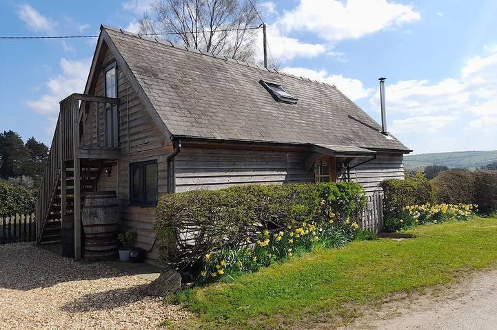 Cottage for 4 people, with Hot tub and Garden in Clun
