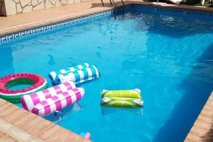Casa de vacaciones para 6 personas, con jardín y piscina - 1