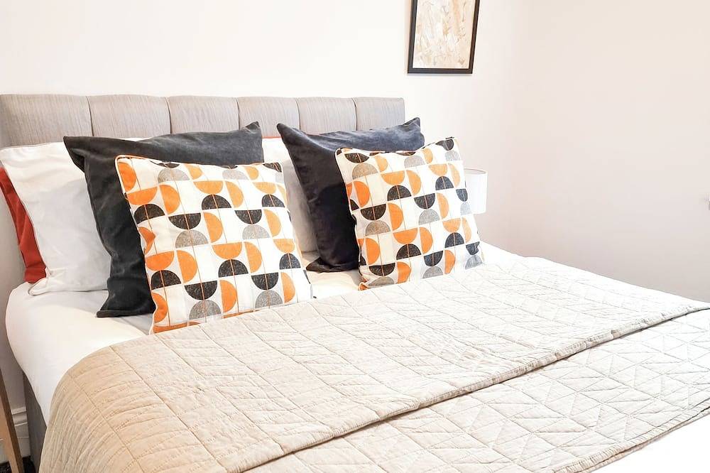 Entire apartment, Brynmill Flat Sleeps 3/5 | Close to Beach, Uni & Park | Free Wifi | Free Parking in Swansea, Swansea region
