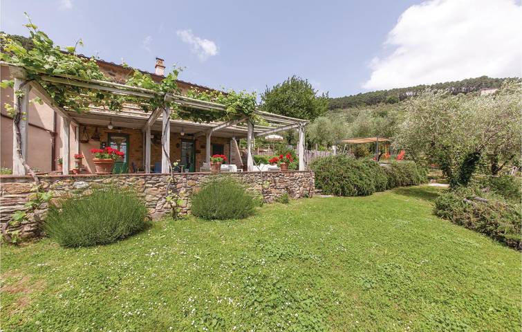 Casa vacanza per 8 persone, con piscina, con animali domestici - 1