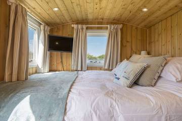 Glamping for 2 People in Stiffkey, Norfolk, Photo 4