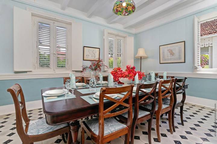 Villa pour 10 personnes, avec jardin ainsi que piscine et vue à Saint-Pierre (ville) - 2