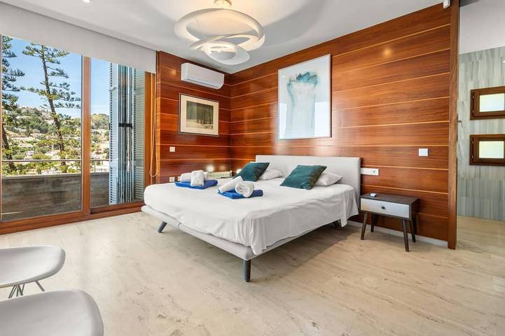 Villa moderna con piscina privada climatizada in La Veintiuna (dog beach) (Almuñecar), Almuñecar