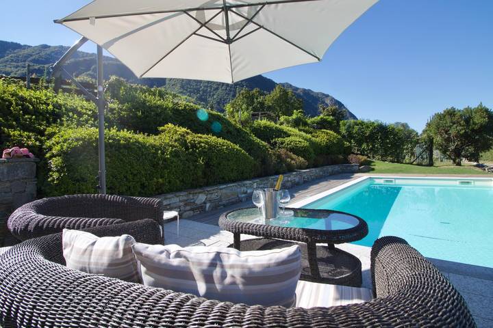 Ferienhaus für 10 Personen, mit Pool und Seeblick am Lago Maggiore - 2