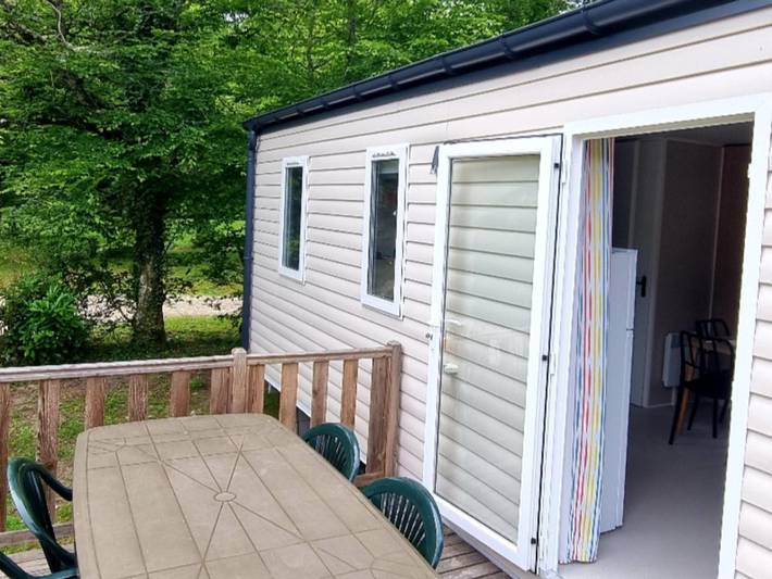 Camping pour 6 personnes, avec terrasse, animaux acceptés dans Loiret