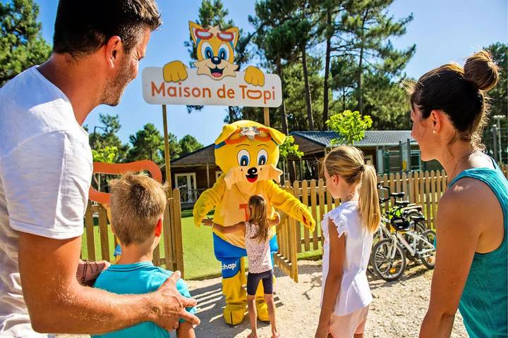 Mobilheim | Premium | 2 Zi. | 4 pers. | Ãœberdachte Terrasse | A/C | Tv in Vendays-Montalivet, Lesparre-Médoc und Umgebung