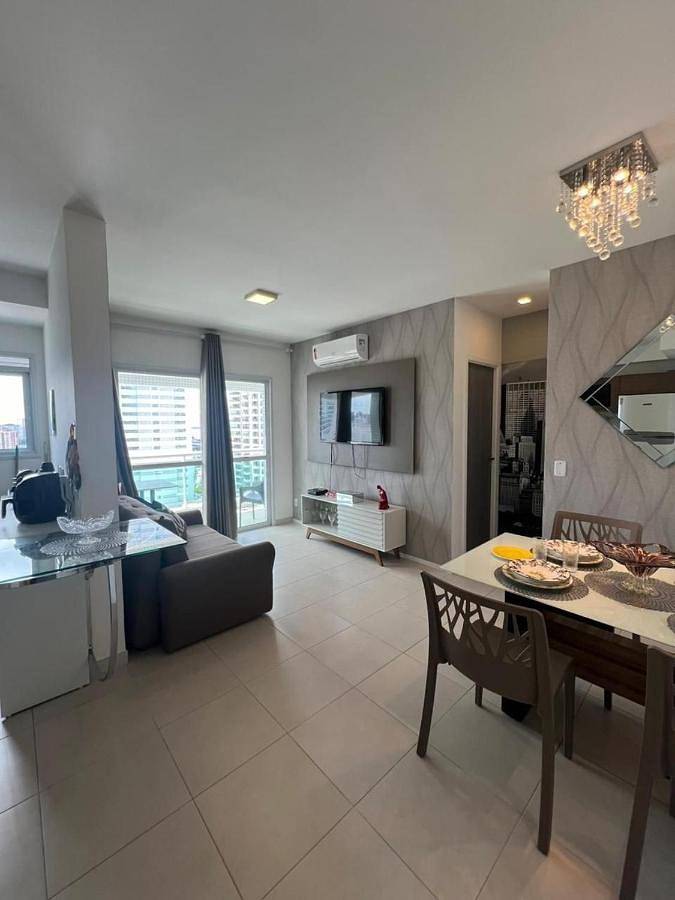 Casas e apartamentos de temporada para 2 pessoas, com jacuzzi e sauna e ainda balcão and piscina, com animais de estimação em Belém