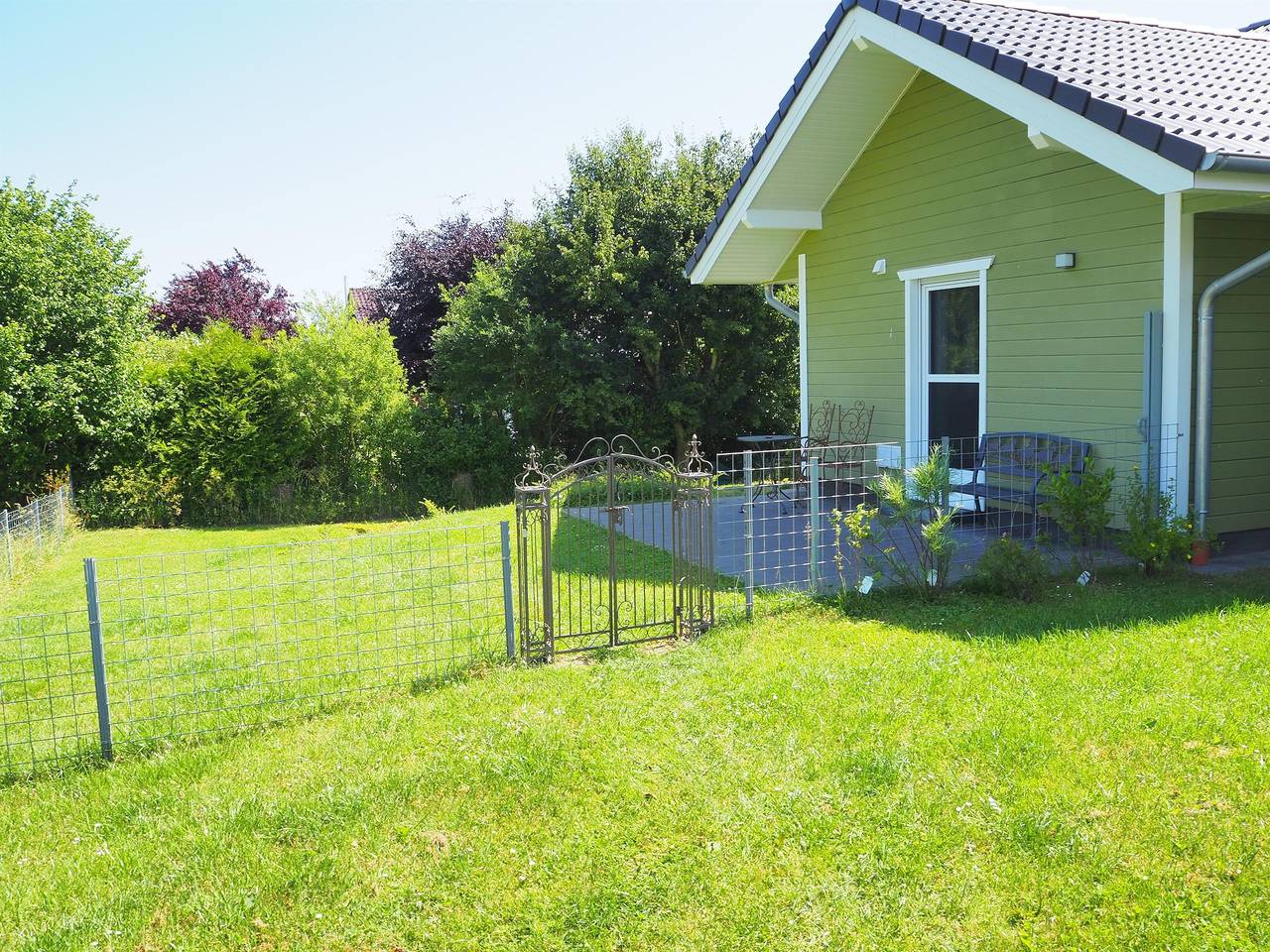 Ganze Ferienwohnung, 2-Bett-Ferienwohnung Bad/Wc, bis 4 Personen in Üxheim, Vulkaneifel