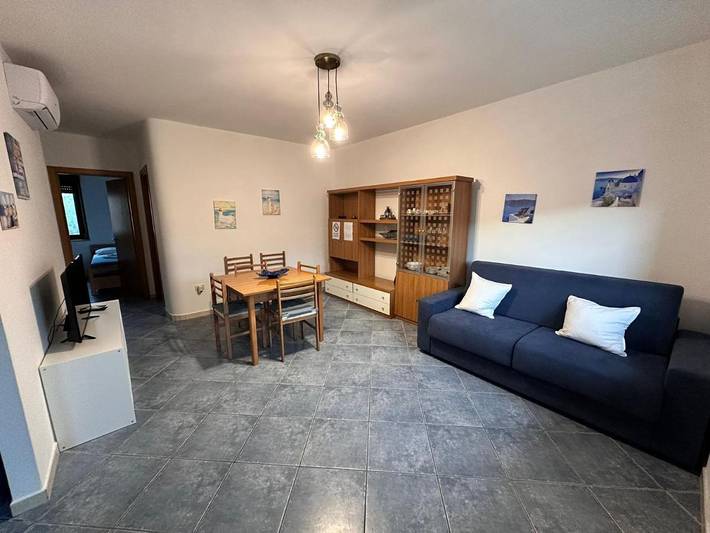 Casa vacanza per 6 persone, con balcone e panorama nonché piscina a Paestum