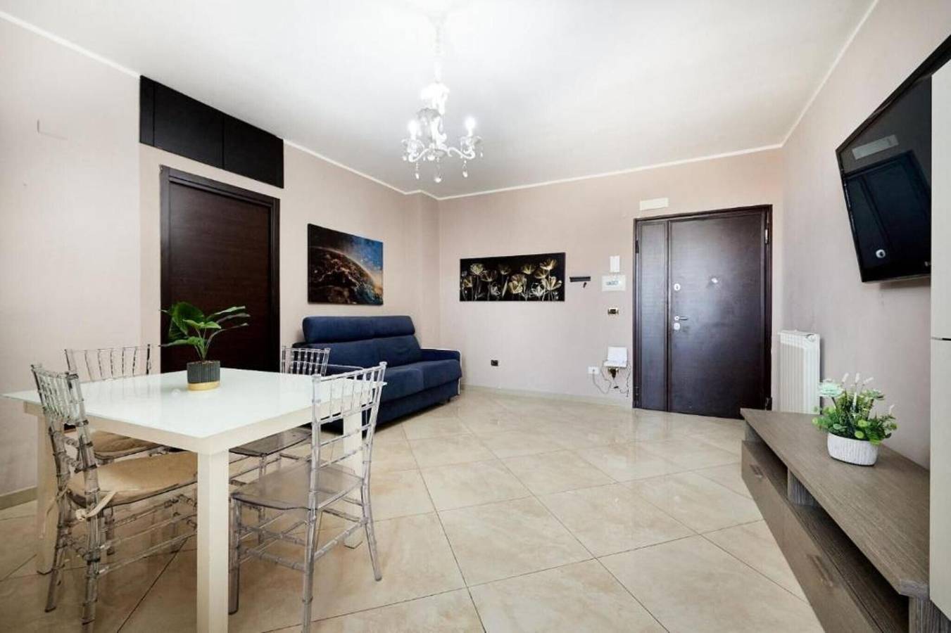 Ganze Wohnung, Apartment „Mirosa“ mit Balkon, Wlan und Klimaanlage in Pompei, Nationalpark Vesuv