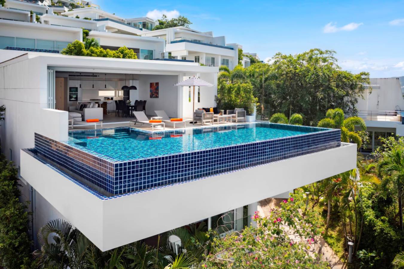 Villa di lusso con piscina e vista mare Q presso Unique Residences in Koh Samui