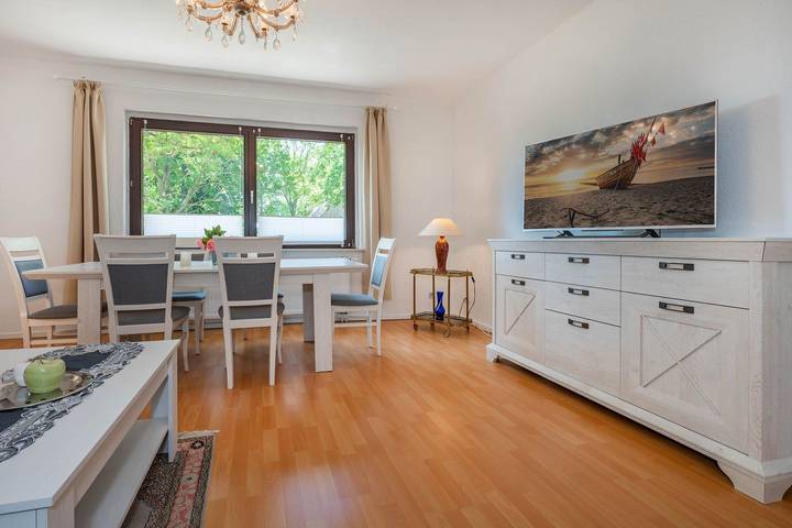 Ferienhaus für 7 Personen, mit Terrasse und Garten sowie Ausblick in Mellenthin
