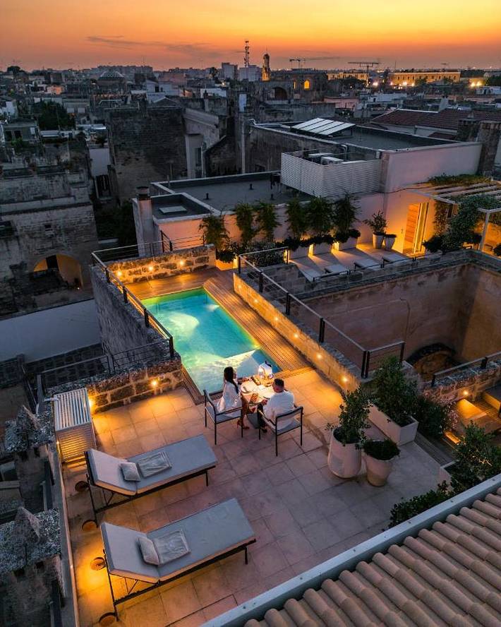 BnB für 2 Personen, mit Whirlpool und Pool sowie Garten in Lecce