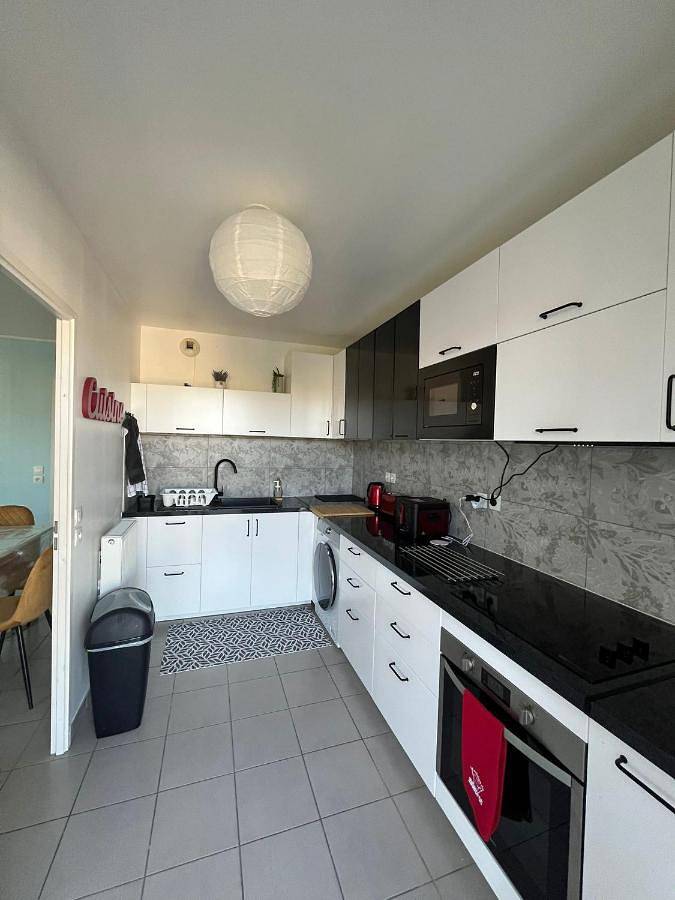 Gîte pour 7 personnes, avec vue et terrasse dans Plage du Lac de Bordeaux - 2