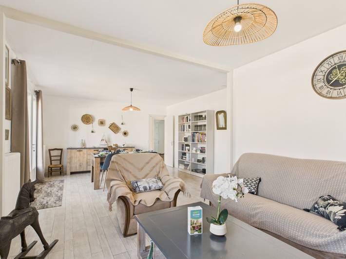 Location de vacances pour 6 personnes, avec terrasse et jardin dans Plage des Chardons - 3