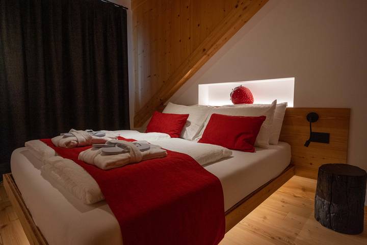 Appartamento intero, Casa Corte dei Rode in Chies d'Alpago, Prealpi Carniche