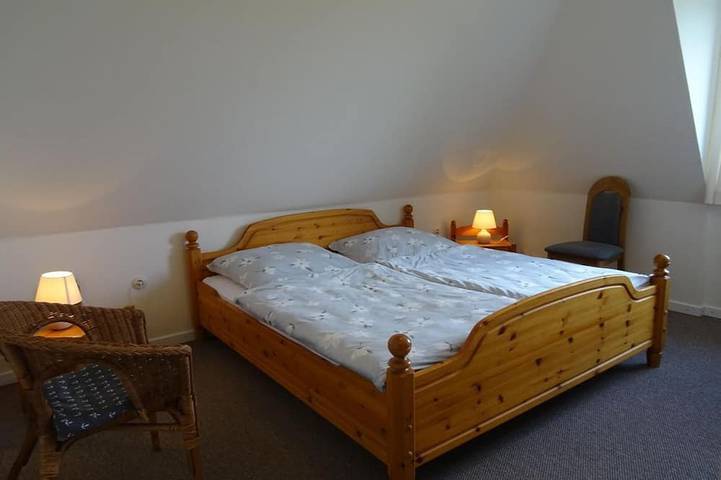 Ganze Wohnung, Ferienwohnung Leuchtturm - Grüne Idylle in Strandnähe in St. Peter-Ording, Eiderstedt